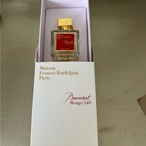 Baccarat rouge 540